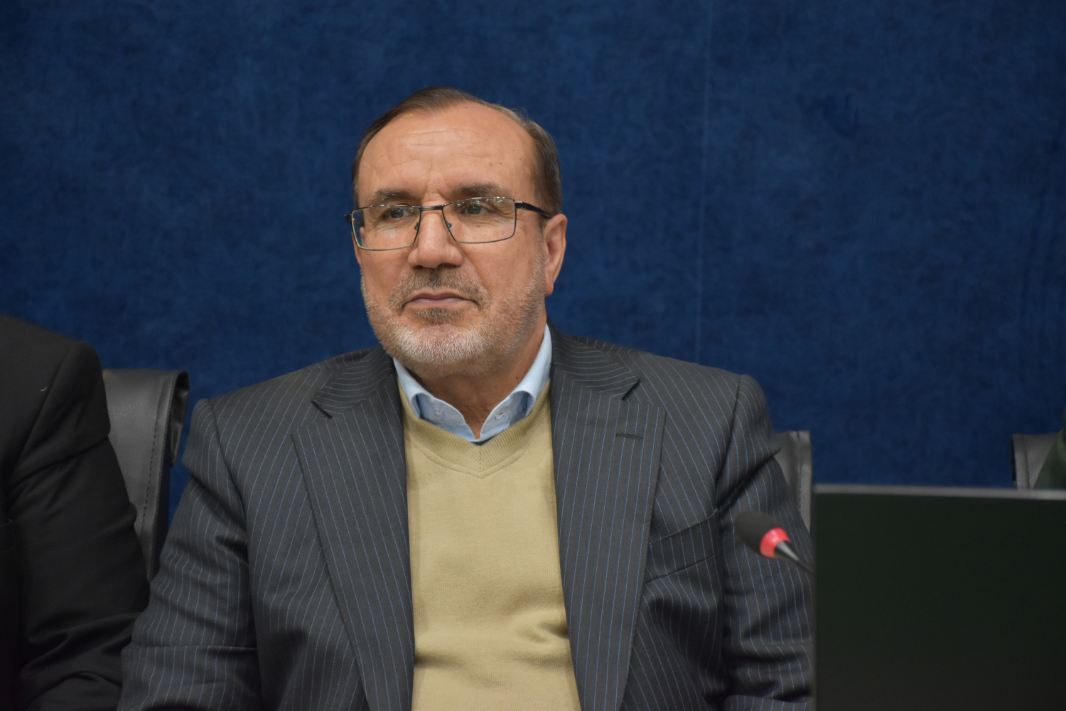 مطالبه رهبر انقلاب دفاع نرم‌افزاری مقابل دشمن است