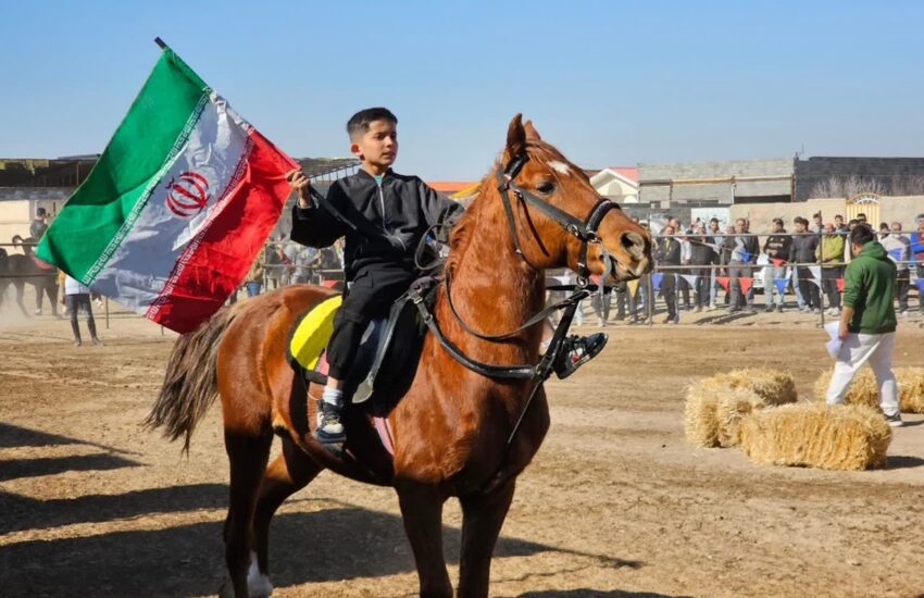 جشنواره اسب سواری در زکی آباد چهارباغ