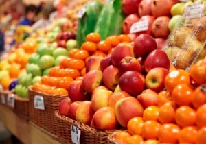 تأمین اقلام مصرفی تنظیم بازار نوروز در چهارباغ