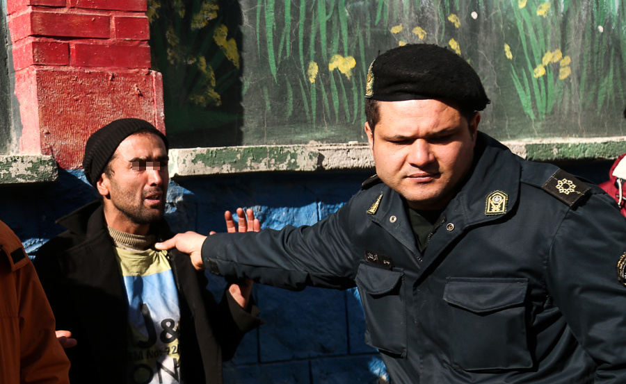 ۷۲ معتاد در چهارباغ جمع آوری شدند