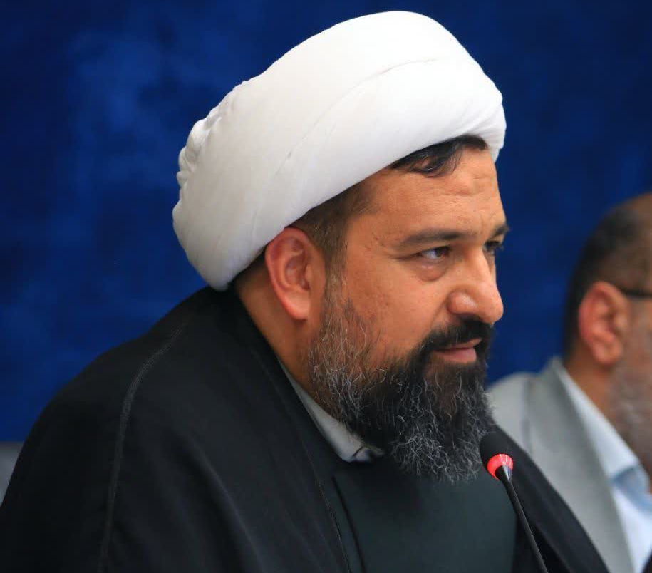 شوراها باید مردم را به نظام امیدوار کنند