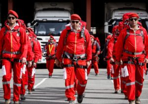 استقرار درمانگاه هلال احمر البرز در کربلا