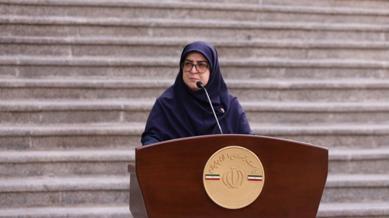 چهارشنبه تعطیل نیست