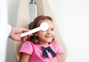 غربالگری بینائی ۹۵ هزار کودک در البرز