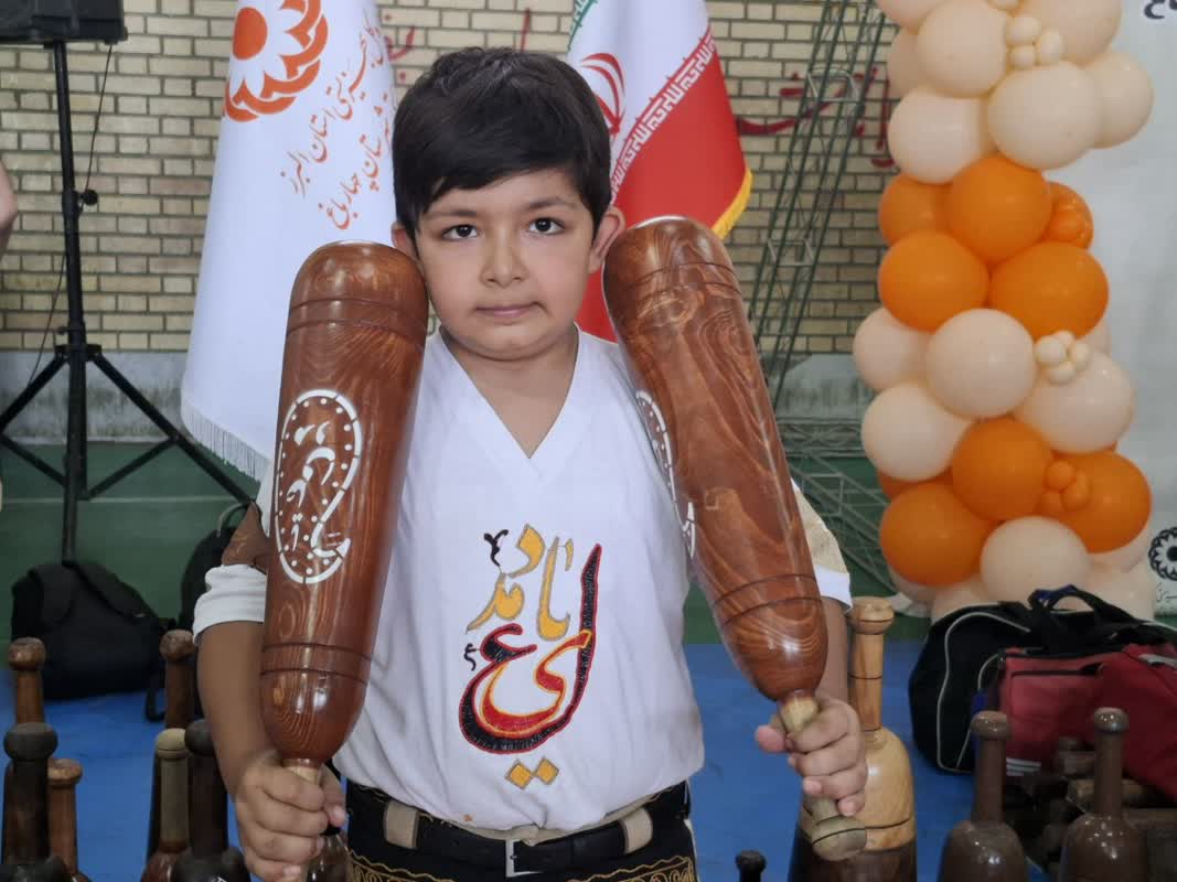 جشنواره بازی‌های بومی – محلی توانخواهان البرز در چهارباغ