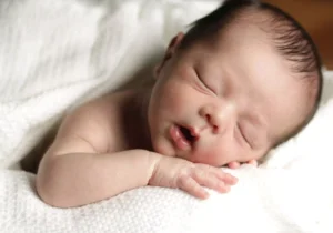 نجات جان نوزاد ۲۳ روزه در البرز