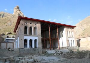 پیشرفت ۷۰ درصدی مرمت کاخ ناصری کرج