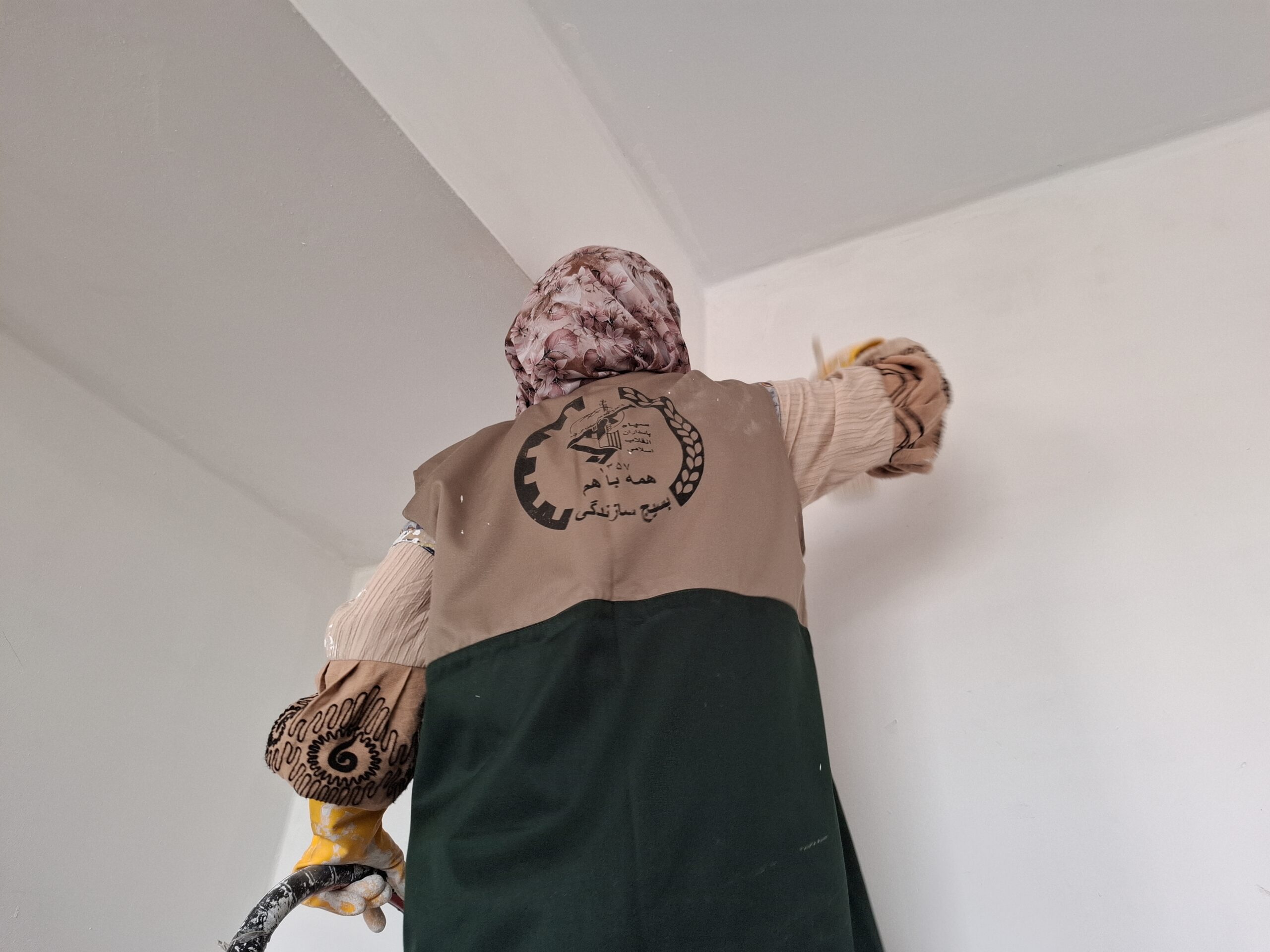 نقش همدلی بانوان جهادگر بر مدرسه چهارباغ