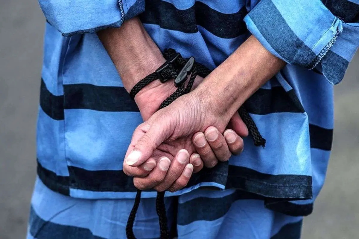 سارق سابقه دار چهارباغ به دام پلیس افتاد