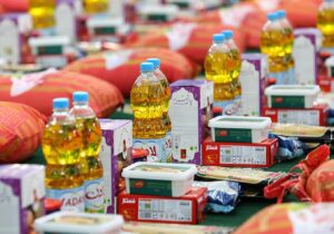 توزیع ۵۰ بسته معیشتی بین نیازمندان چهارباغ