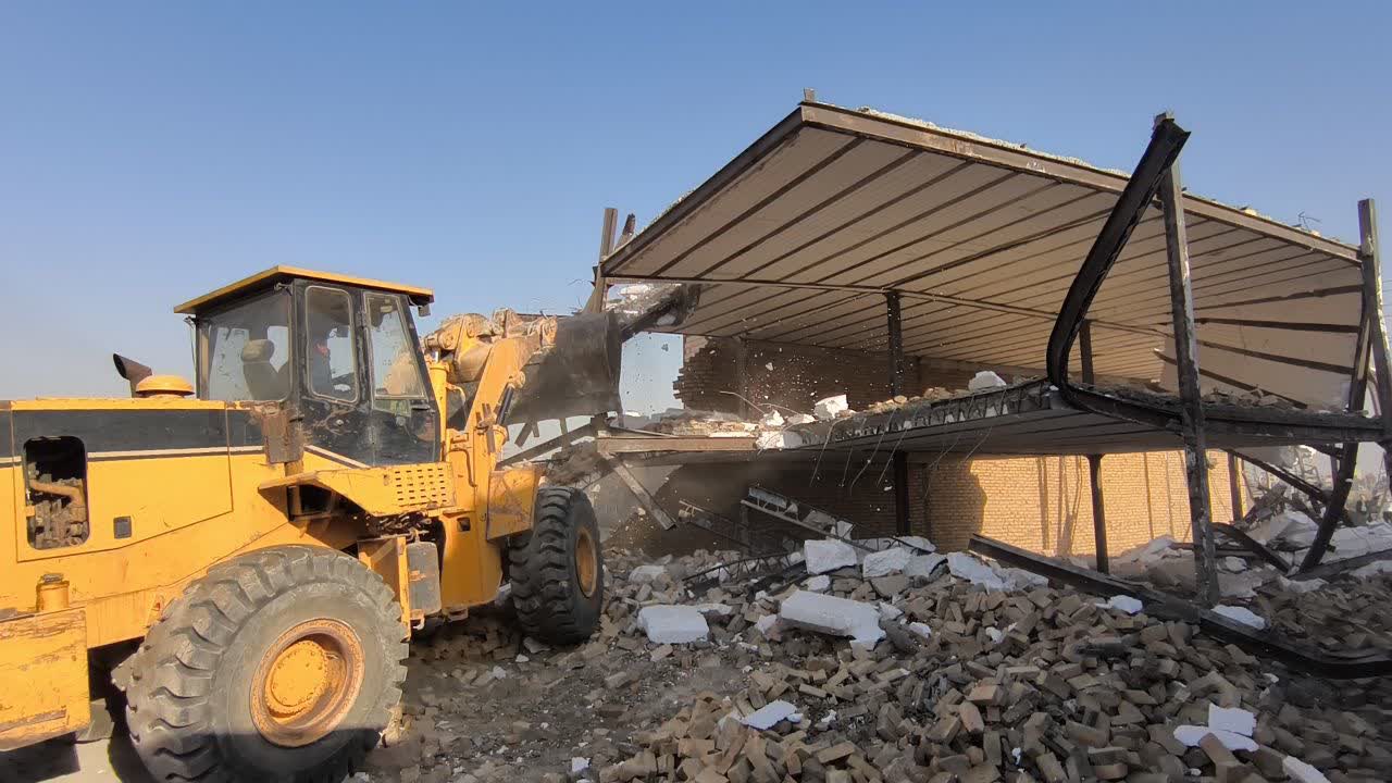 رفع تصرف ۵ هکتار از اراضی شهرک ابریشم