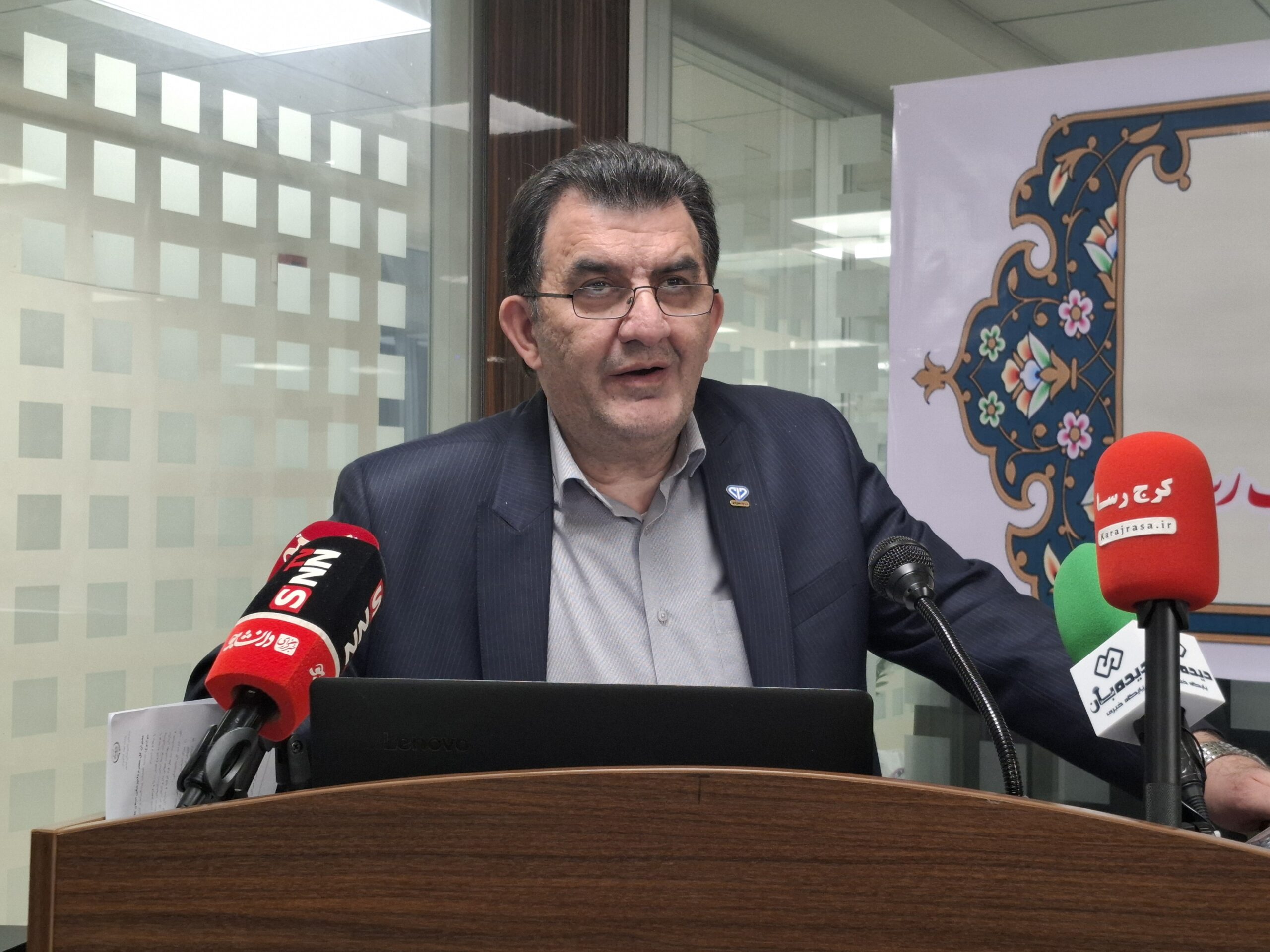 صادرات ۹۵۶ هزار قطعه پولت تخمگذار از البرز