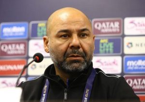 سهراب بختیاری‌زاده سرمربی استقلال شد