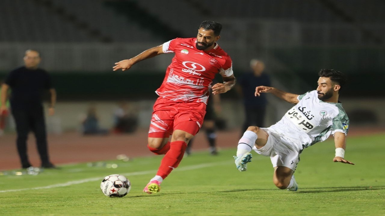 پرسپولیس و ذوب‌آهن با حضور هواداران