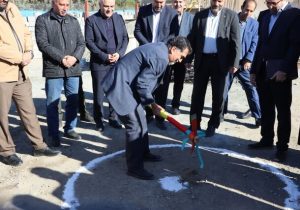 کلنگ‌زنی نخستین مدرسه اتیسم البرز