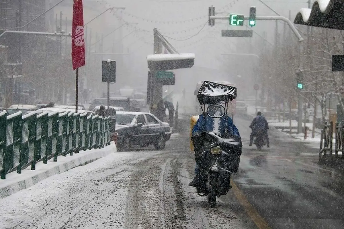 البرز سردتر می‌شود