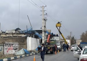تندباد سبب خساراتی به شبکه برق البرز شد