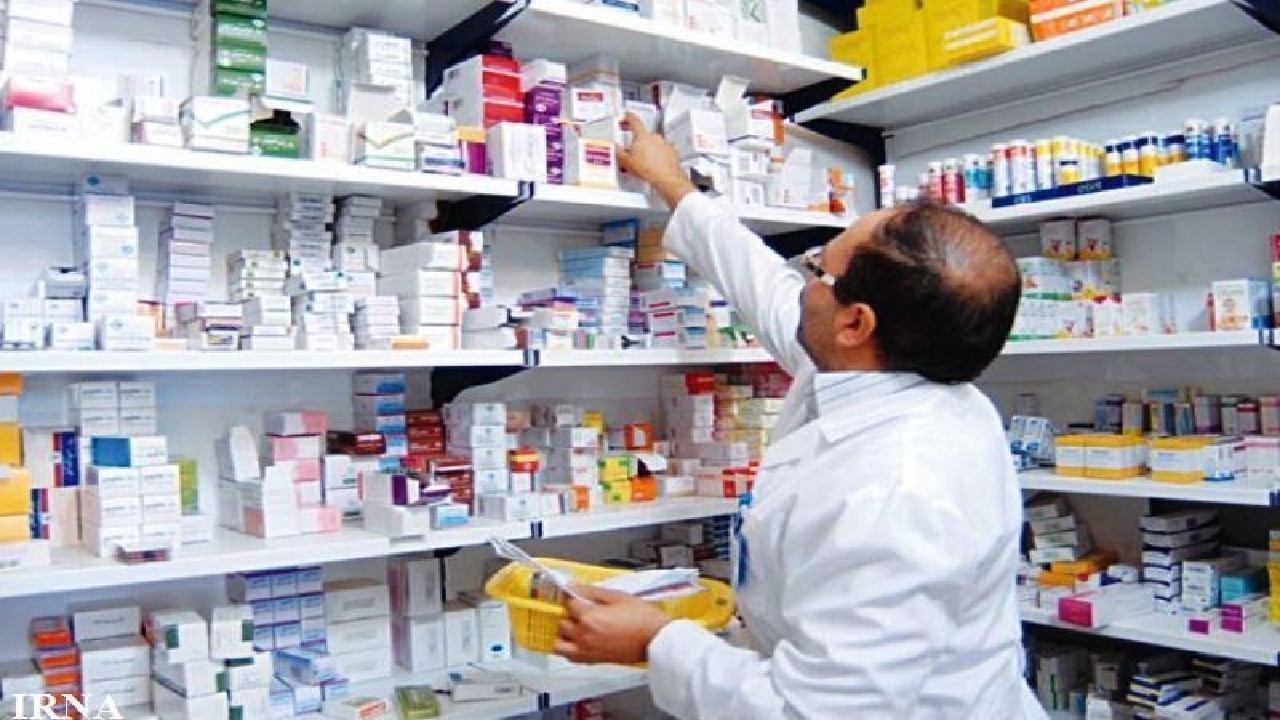 ذخیره مناسب دارو و تجهیزات پزشکی
