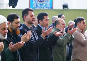 نماز عید فطر در چهارباغ اقامه شد