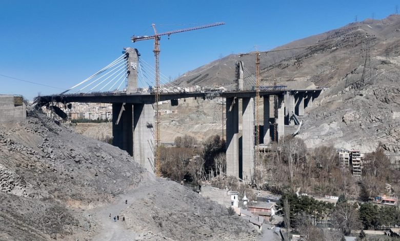 نماد خودباوری هدف قرار گرفت