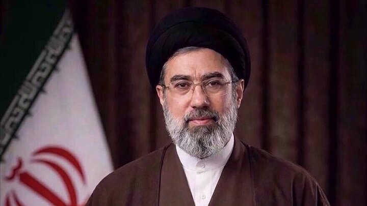 تأکید رهبر انقلاب برای حضور در سنگر خیابان