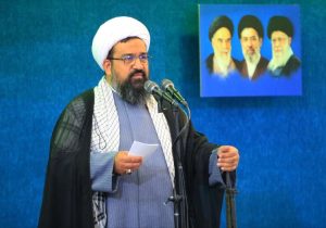 مردم با تنگنای اقتصادی تسلیم دشمن نمی‌شوند