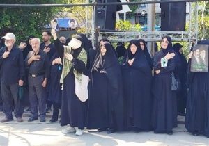 آیین تشییع رهبر شهید، بوی اویس می‌داد