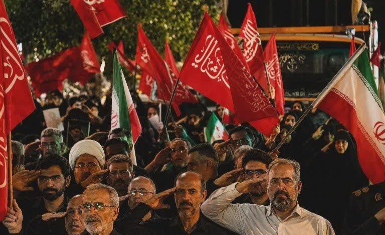 خون شهید عامل شکل‌گیری بعثت دوباره تمدن ملی