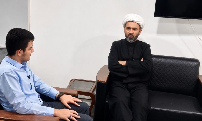 اربعین امسال میدان را خالی نگذاریم