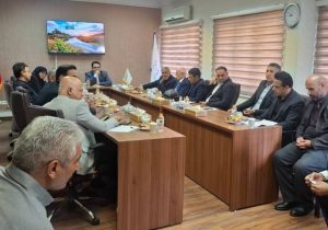 تاکید کارگروه ساماندهی مد و لباس بر حمایت از طراحان دانش‌آموزی