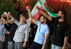 طنین حضور در قلب چهارباغ