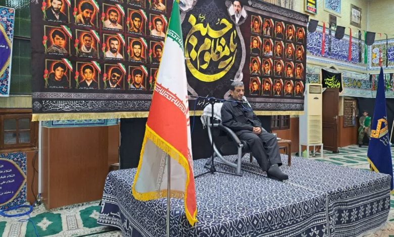 شهدا چراغ هدایت و اقتدار ملی ایران هستند