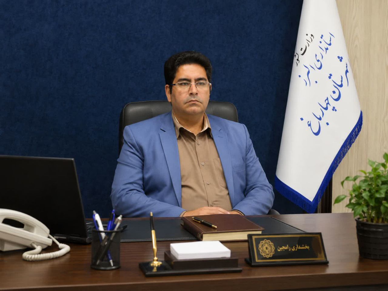 از کنده کاری آسفالت تا انجام پروژه ملی