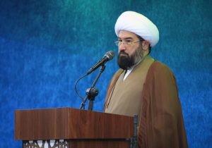 امام جمعه چهارباغ: آقایان خوش‌بین به آمریکا یا عذرخواهی کنید یا مواضع اشتباه‌تان را اصلاح کنید